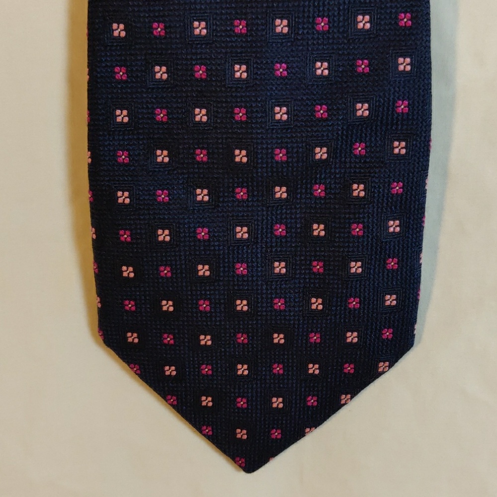 Pellicano Tie